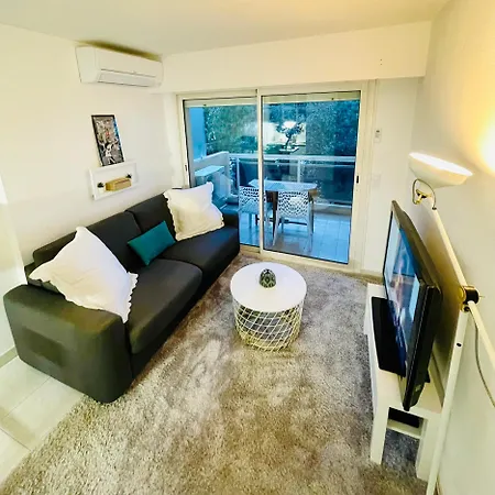 Hollydays, St Antoine Apartman Nizza